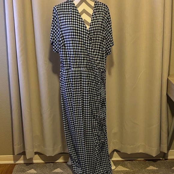 Lane Bryant Dresses & Skirts - Lane Bryant Blue and White Maxi Dress